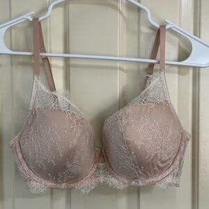 Victoria’s Secret Lined Plunge Lace 36D